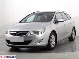 Opel Astra 2012 1.7 108 KM Opel Astra 2012 1.7 108 KM