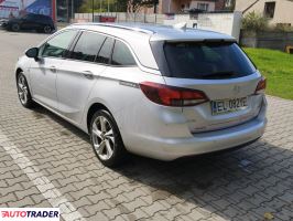 Opel Astra 2016 1.6 136 KM