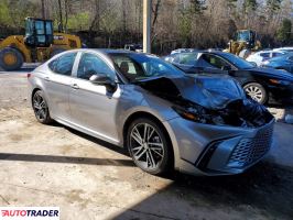 Toyota Camry 2025 2