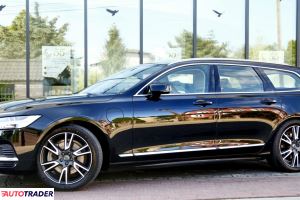 Volvo V90 2023 2.0 310 KM