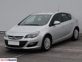 Opel Astra 2015 1.6 113 KM