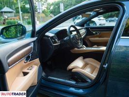 Volvo V90 2022 2.0 197 KM