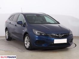 Opel Astra 2019 1.2 128 KM