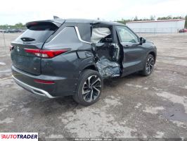 Mitsubishi Outlander 2024 2