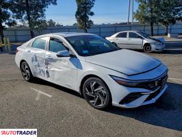 Hyundai Elantra 2025 1