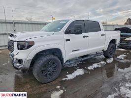 Toyota Tundra - zobacz ofertę