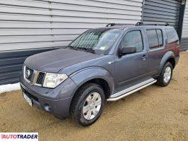 Nissan Pathfinder 2006 2.5 174 KM