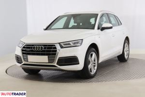 Audi Q5 2019 2.0 160 KM