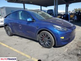 Tesla Model Y 2022