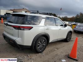 Nissan Pathfinder 2024 3