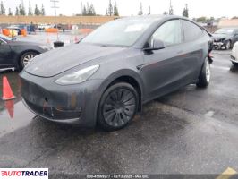 Tesla Model Y 2024 Tesla Model Y 2024
