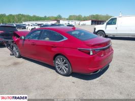 Lexus ES 2021 3