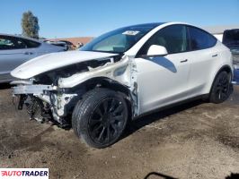 Tesla Model Y 2022 Tesla Model Y 2022