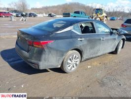 Nissan Altima 2023 2