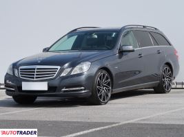 Mercedes E-klasa 2012 1.8 181 KM