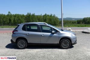 Peugeot 2008 2016 1.2 82 KM