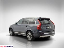 Volvo XC90 2022 2.0 235 KM