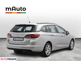Opel Astra 2018 1.6 110 KM