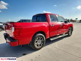 Nissan Titan 2020 5