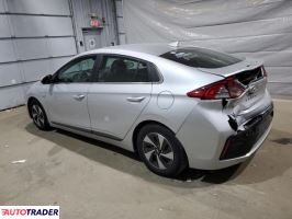 Hyundai IONIQ Hybrid 2019 1