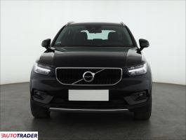 Volvo XC40 2018 2.0 187 KM
