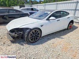 Tesla Model S - zobacz ofertę