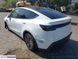 Tesla Model Y 2026