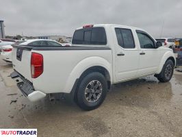 Nissan Frontier 2019 4