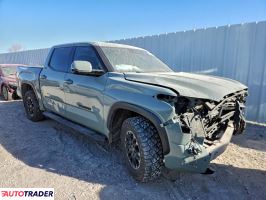 Toyota Tundra 2022 3