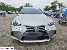 Lexus IS 2020 3