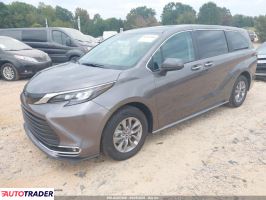 Toyota Sienna 2024 2