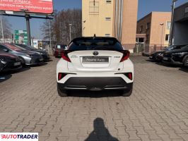 Toyota C-HR 2022 1.8 122 KM