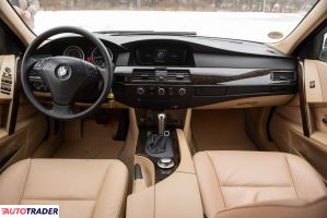 BMW 525 2005 2.5 192 KM