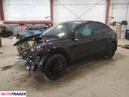 Tesla Model Y 2021 Tesla Model Y 2021