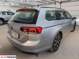 Volkswagen Passat 2022 2.0 150 KM