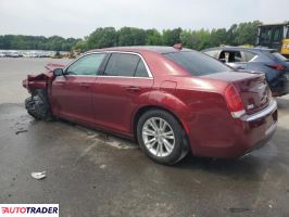 Chrysler 300C 2021 3