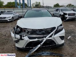 Toyota Camry 2022 3