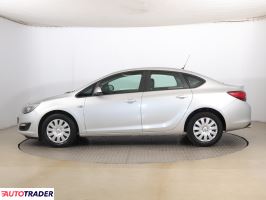 Opel Astra 2018 1.4 138 KM