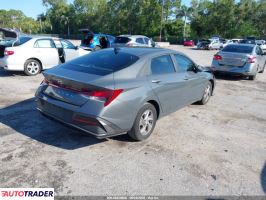 Hyundai Elantra 2025 2