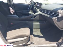 Hyundai Elantra 2024 2