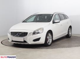 Volvo V60 2012 2.4 160 KM Volvo V60 2012 2.4 160 KM