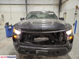 Chevrolet Silverado 2023 2