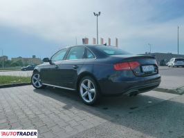 Audi A4 2012 2.0 211 KM