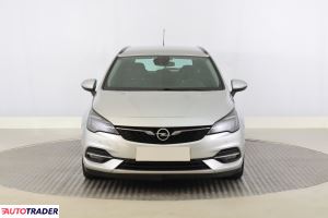 Opel Astra - zobacz ofertę
