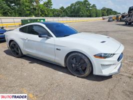 Ford Mustang 2022 5