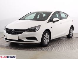 Opel Astra 2017 1.4 99 KM