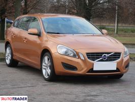 Volvo V60 2012 1.6 147 KM