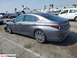 Lexus ES 2019 3