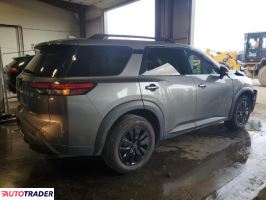 Nissan Pathfinder 2022 3