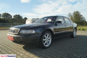 Audi A8 1996 4.2 300 KM